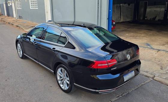 VOLKSWAGEN PASSAT 2.0 16V TSI BLUEMOTION GASOLINA HIGHLINE 4P DSG